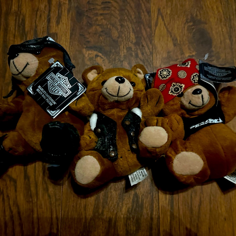 Harley Davidson‎ plush pigs and bears